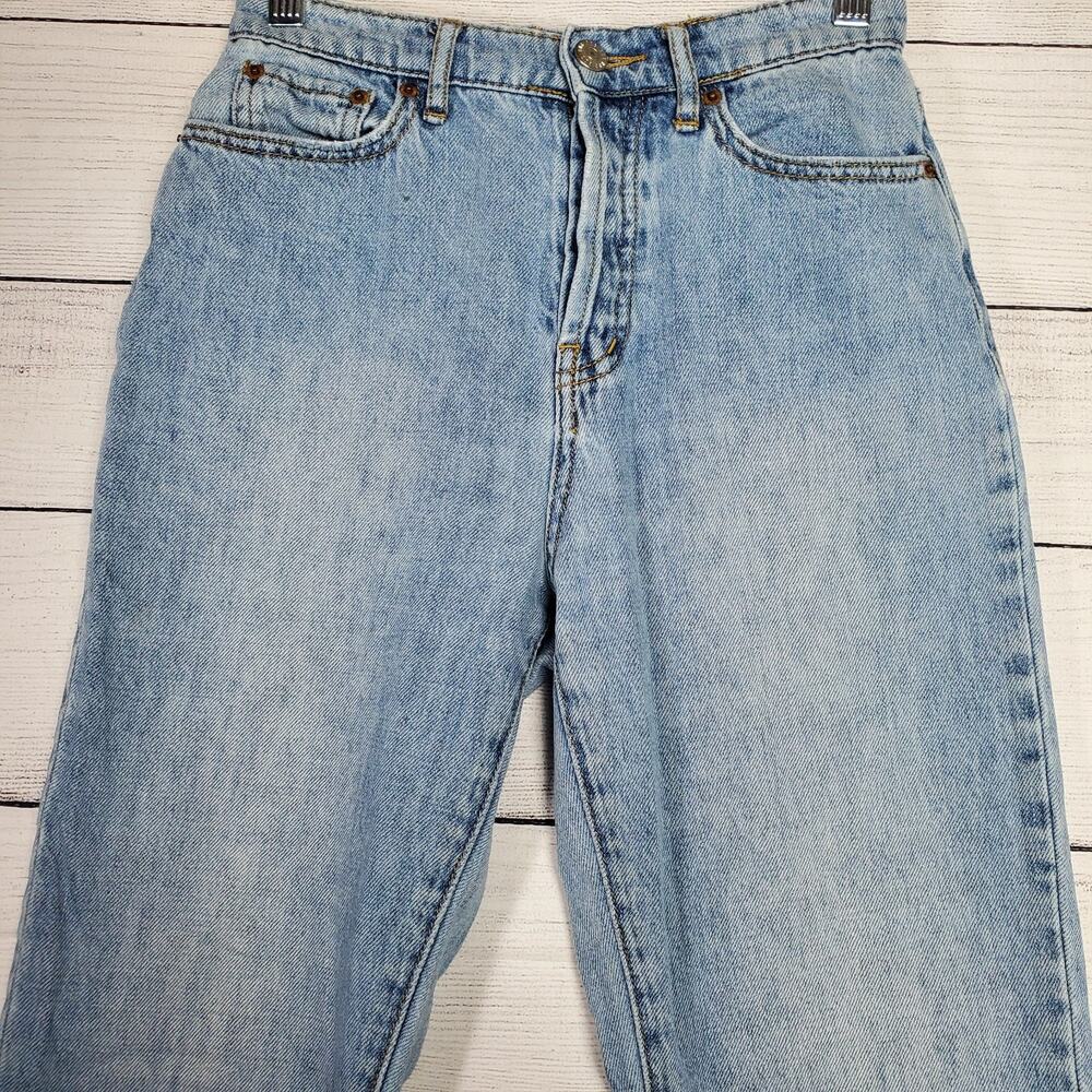 BDG Urban Outfitters Slim Straight Jeans Size 26 Light Wash